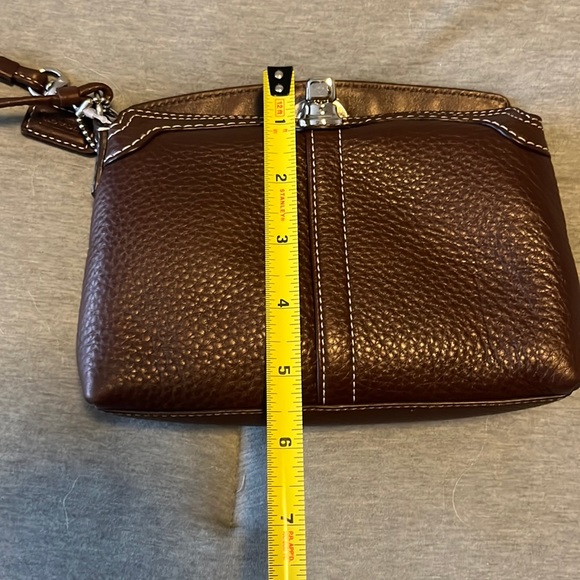 Coach Brown Pebbled Leather Clutch NWT - Picture 5 of 5